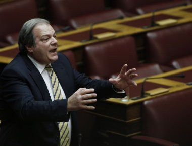 Βουλή: Αντιπαράθεση μεταξύ βουλευτών για τη δημιουργία μουσουλμανικού τεμένους στην Αθήνα